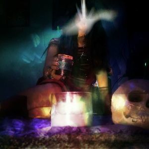 Meet your Posher, Cici